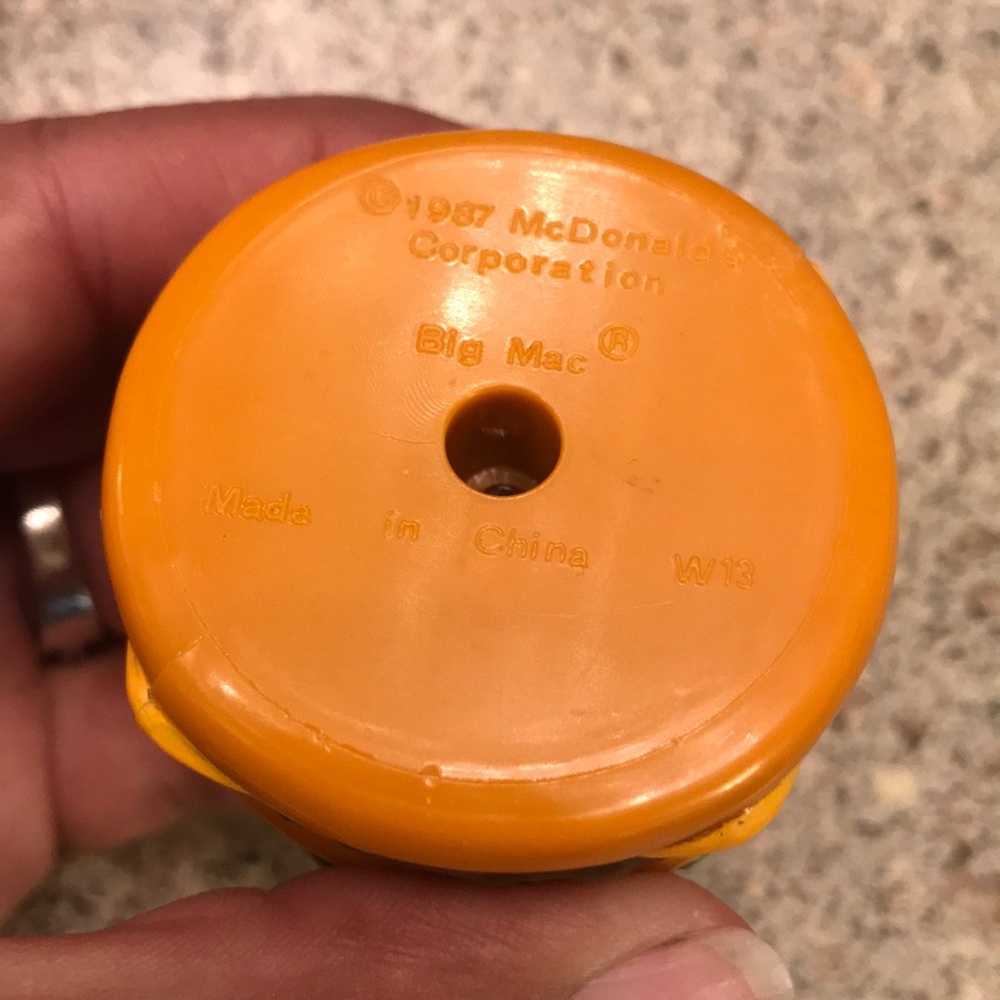 1986, 1987, and 1988 vintage McDonald’s toys - Picture 5 of 5